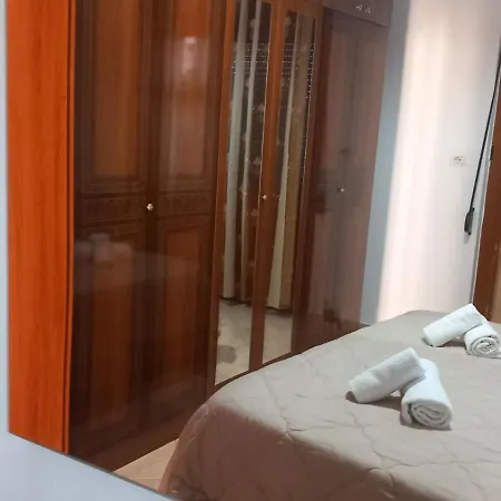 P&k דירה פוגרדץ