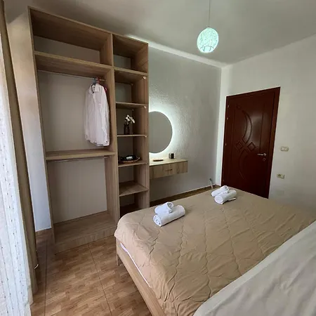 P&k Apartment Pogradec